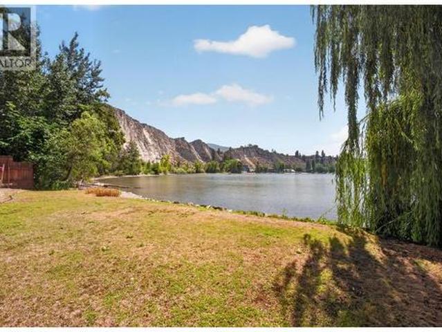 Land for sale in Naramata, British Columbia