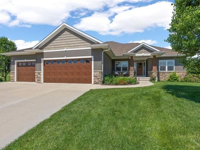 House for sale in Linn, Iowa
