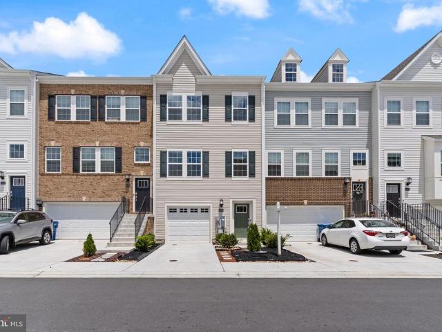 Townhouse for sale in California, Maryland