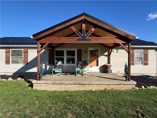 House for sale in Coshocton, Coshocton County