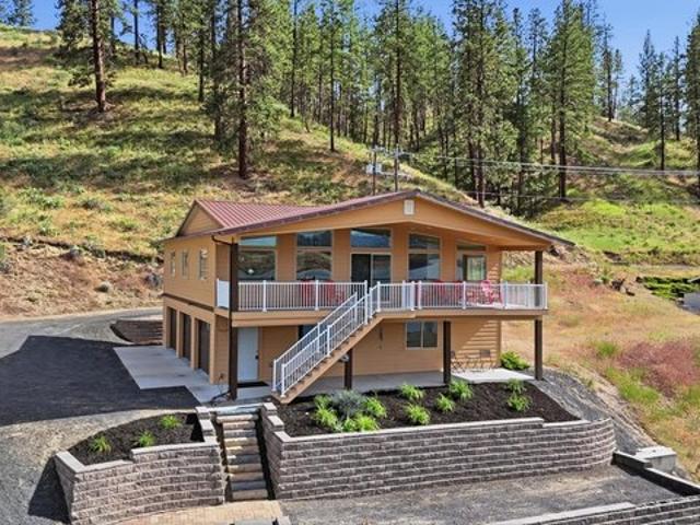 House for sale in Wilbur, Washington