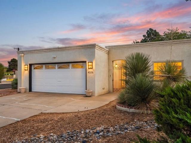 Townhouse for sale in New Mexico