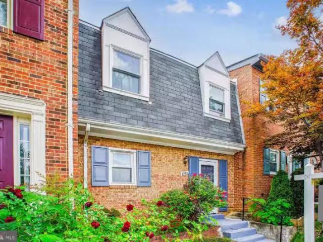 Condo for sale in Annandale