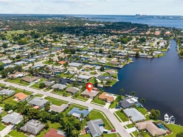House for sale in North Fort Myers, Lee County