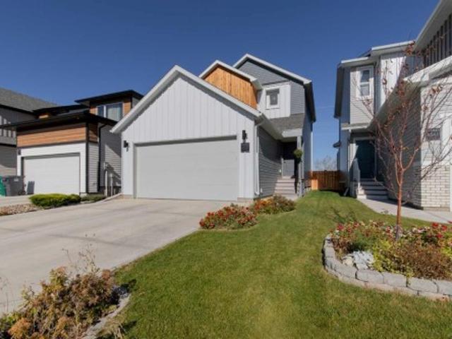 House for sale in Clearview, Lethbridge