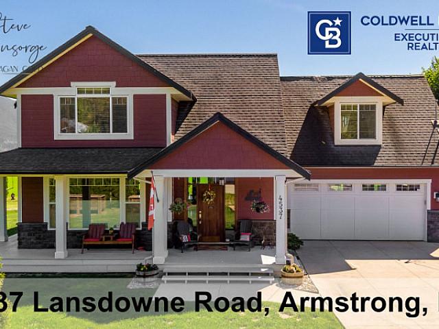 House for sale in Spallumcheen