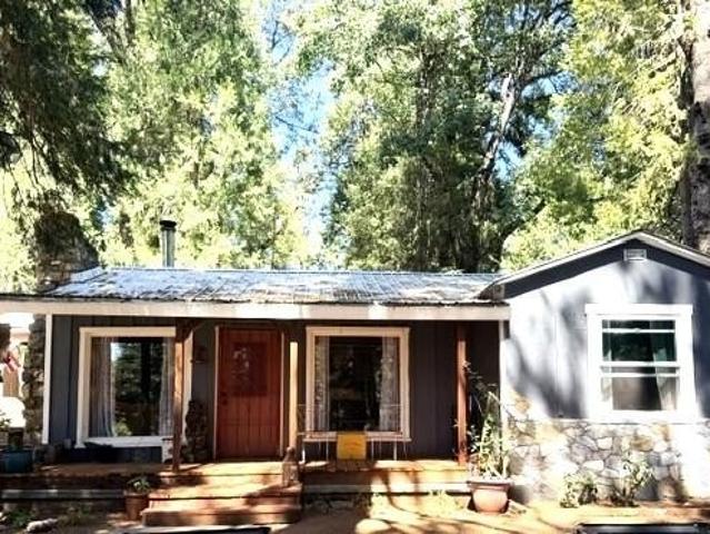 House for sale in Camino, California
