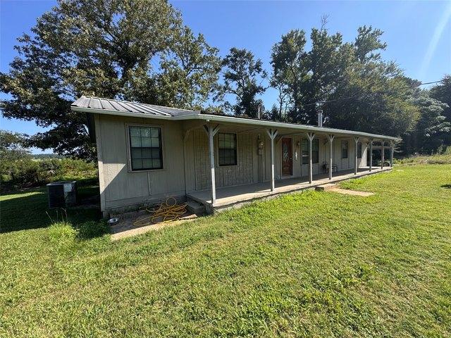 Farm for sale in Gilchrist, Texas