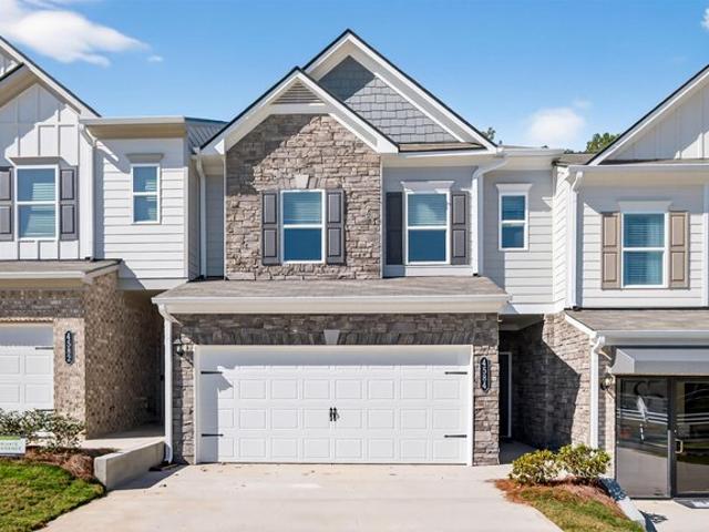 Townhouse for sale in Fultondale, Alabama