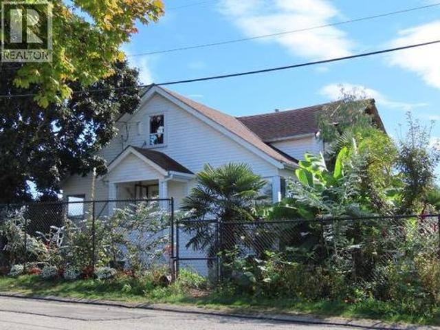 House for sale in Powell River, British Columbia