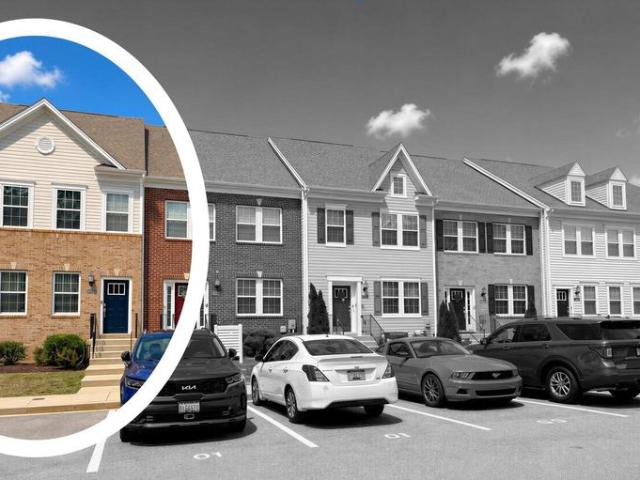 Townhouse for sale in California, Maryland