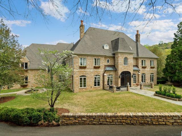House for sale in Hoover, Alabama