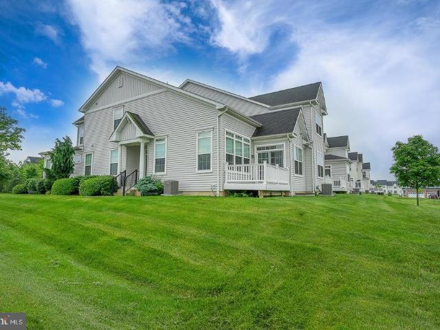 Townhouse for sale in Arcola, Pennsylvania