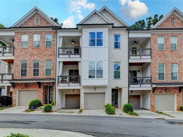 Townhouse for sale in Alpharetta, Georgia