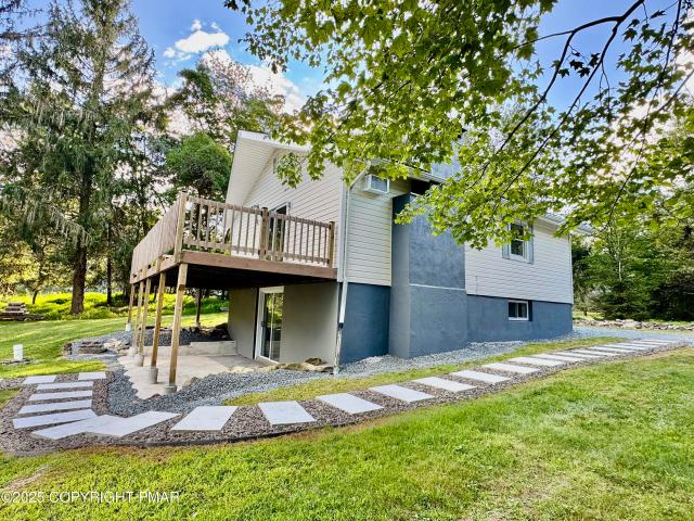 House for sale in Blakeslee, Pennsylvania