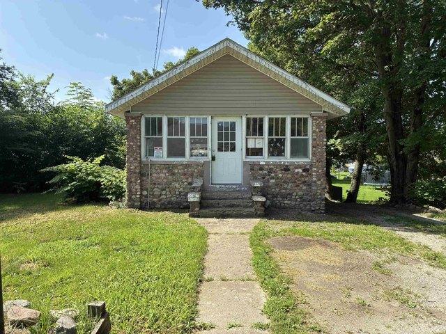House for sale in Monticello, Indiana
