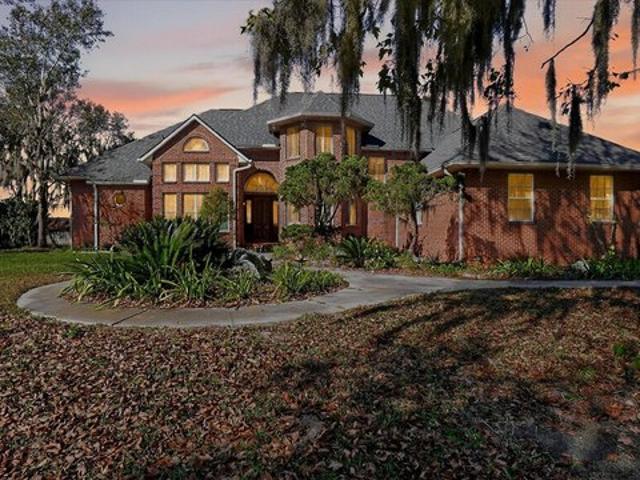House for sale in East Palatka, Florida