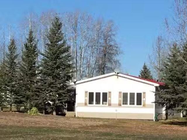 House for sale in Alberta