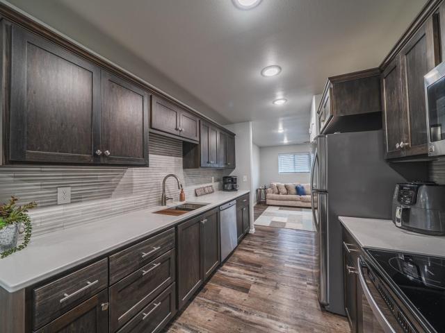 House for sale in Underwood