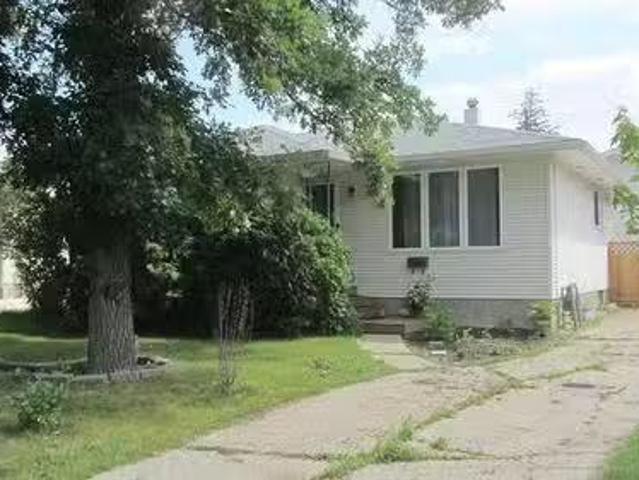 House for sale in East St. Paul, Manitoba