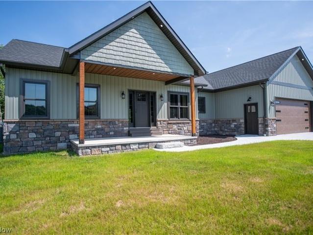 House for sale in Waynesburg, Ohio