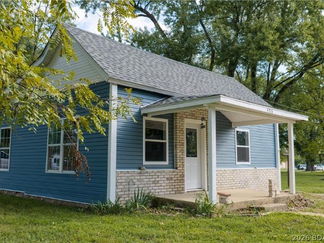 House for sale in Eldon, Missouri