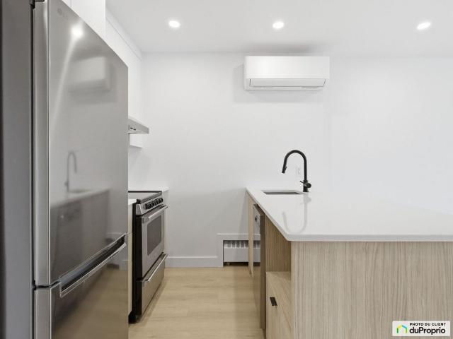 Apartment for rent in Le Plateau-Mont-Royal, Montréal