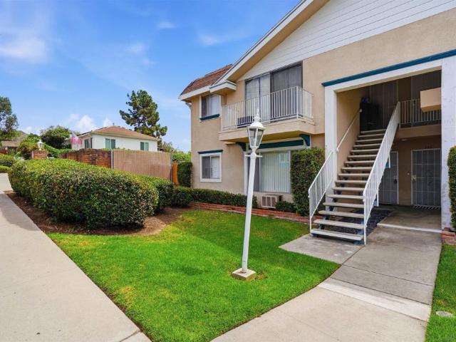 Condo for sale in La Mesa, California