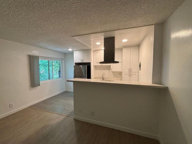 Apartment for rent in Van Nuys Neighborhood Council District, Canoga Park