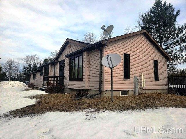 House for sale in Iron River, Michigan