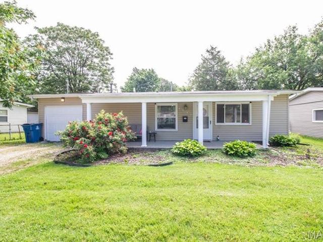 House for sale in East Saint Louis, Illinois