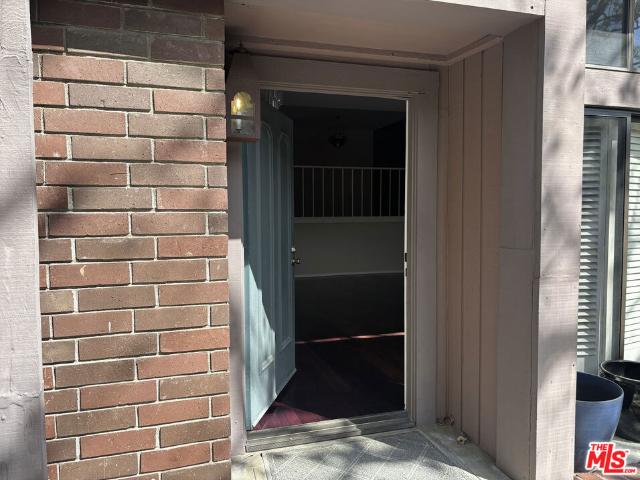 Property for rent in Canoga Park, California