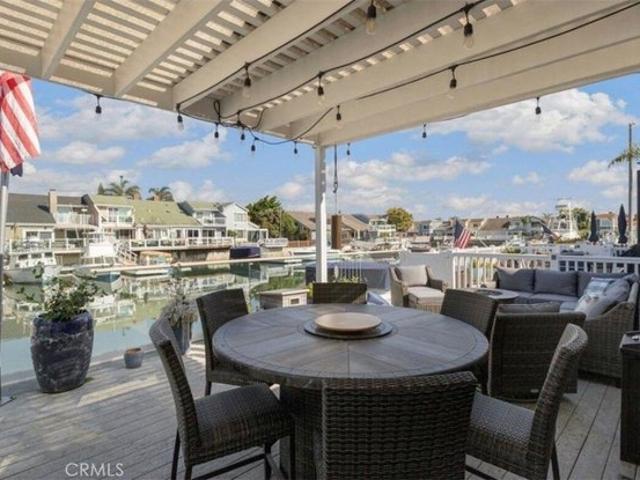 Townhouse for sale in Oxnard, California