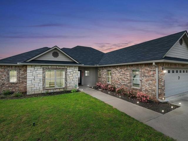 House for sale in Kilgore, Texas