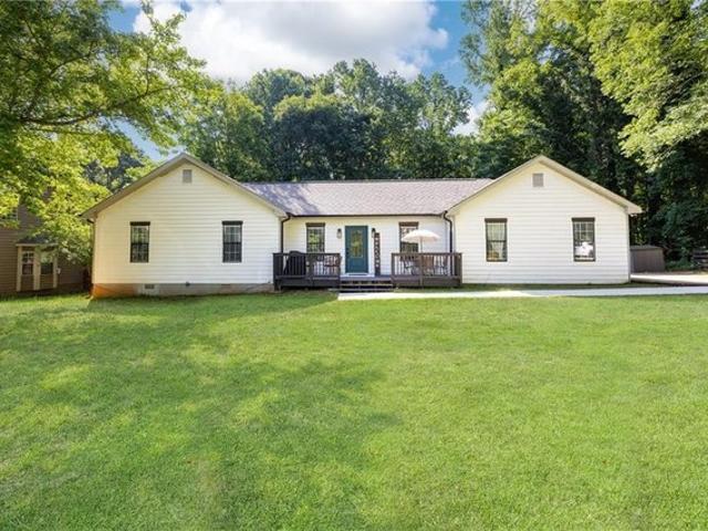 House for sale in Braselton, Georgia