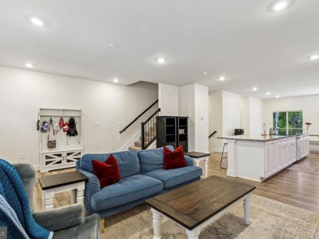 Townhouse for rent in California, Maryland