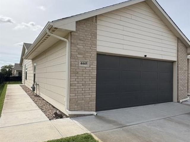 House for sale in Kansas