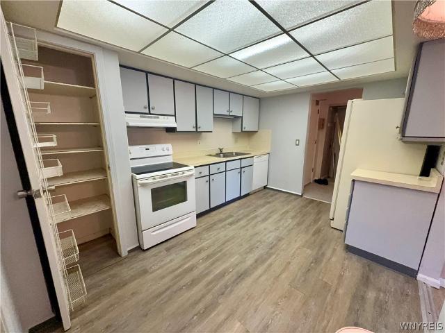 Condo for sale in Willow Ridge Estates, Town of Amherst