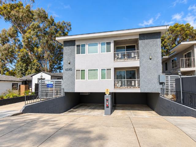 Apartment for rent in Talmadge, San Diego