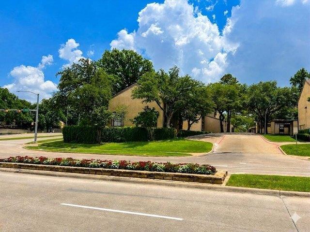 Condo for sale in Irving, Texas