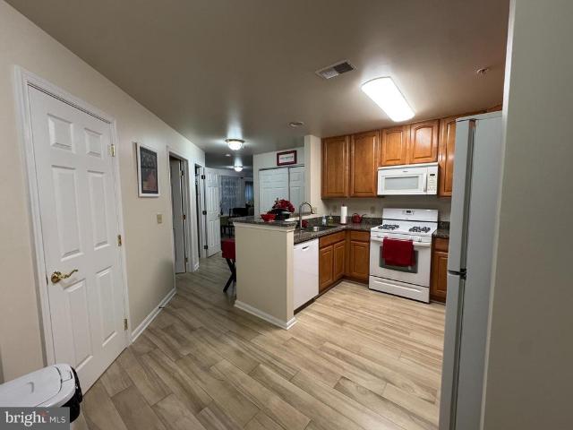 Condo for sale in California, Maryland