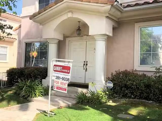 Condo for rent in Pomona