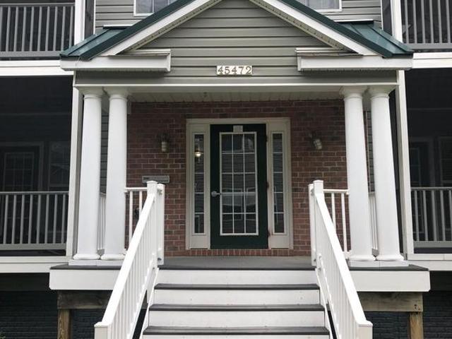 Condo for sale in California, Maryland