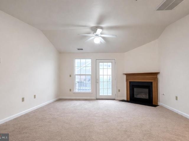 Condo for sale in California, Maryland