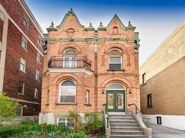 Apartment for rent in Westmount, Montréal (région administrative)