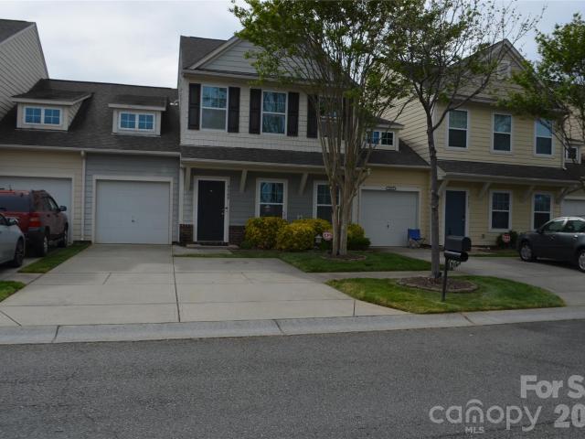 Townhouse for sale in Monroe, North Carolina
