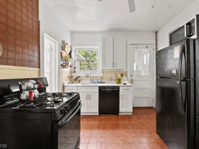 House for sale in Clifton