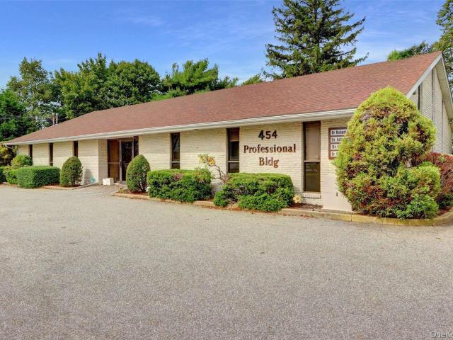 Commercial for sale in Babylon, New York