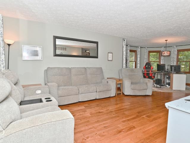 House for sale in Westland, Cloverdale