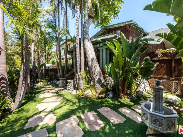 House for sale in Canoga Park, California